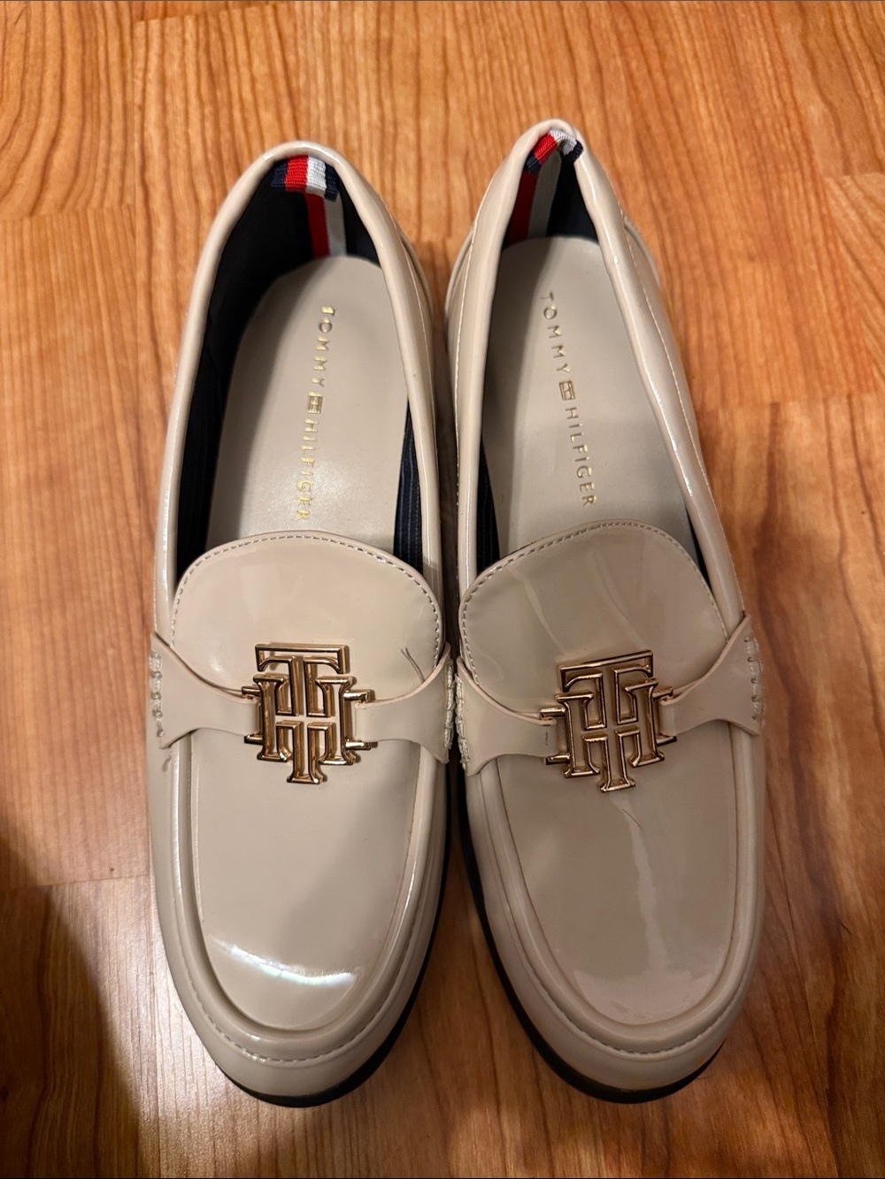 Tommy Hilfiger Women's Patent Cream Loafers with Gold Logo